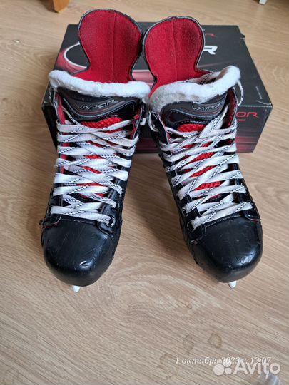 Хоккейные коньки bauer