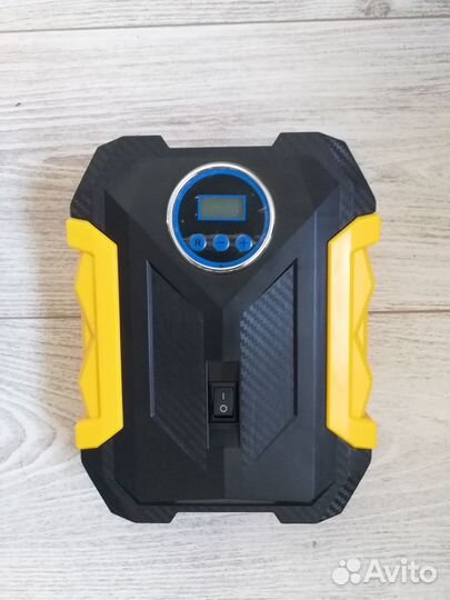 Насос автомобильный компрессор 12В Новый