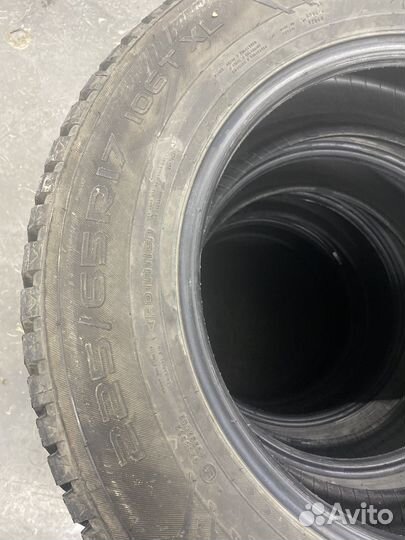 Nokian Tyres Hakkapeliitta 8 SUV 225/65 R17 106T