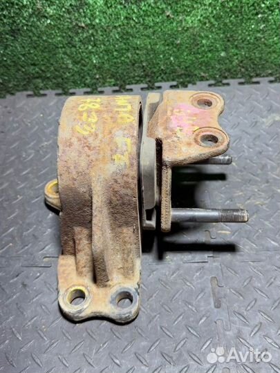 Подушка крепления двигателя Hyundai Santa Fe 2.2