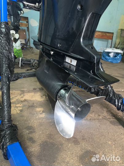 Лодочный мотор Mercury F300 Verado