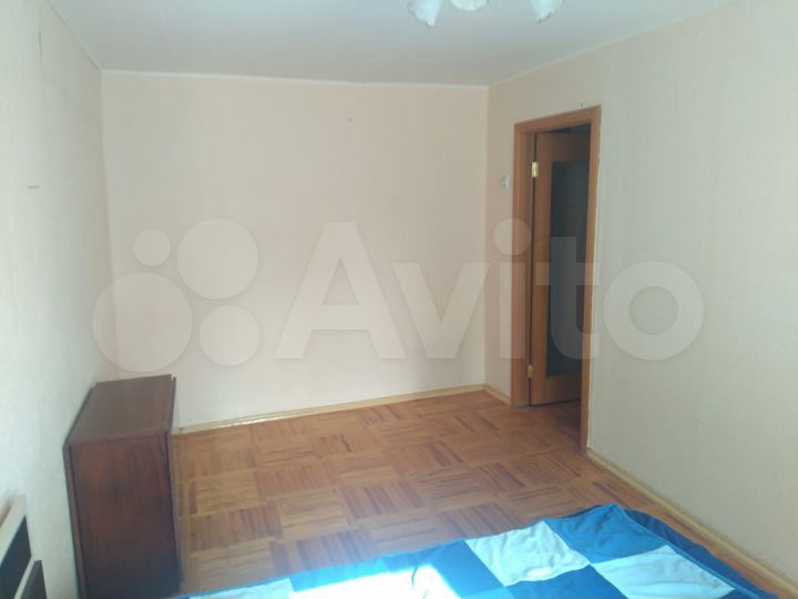 2-к. квартира, 54 м², 4/9 эт.