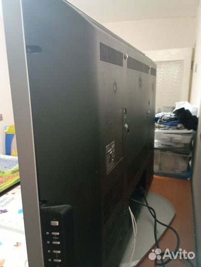 Телевизор 42 дюйма