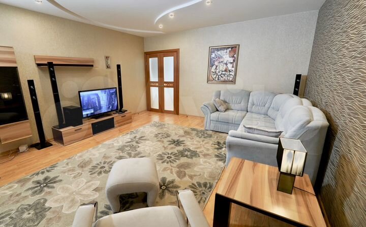 Аукцион: 4-к. квартира, 140 м², 4/10 эт.