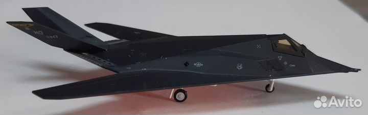 Модель самолета F-117A Nighthawk 1:200