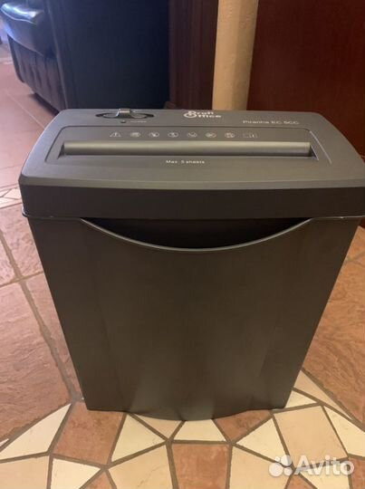 Уничтожитель документов ProfiOffice Piranha EC 5 C