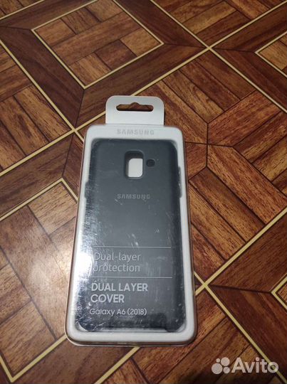 Оригинальные чехлы Samsung