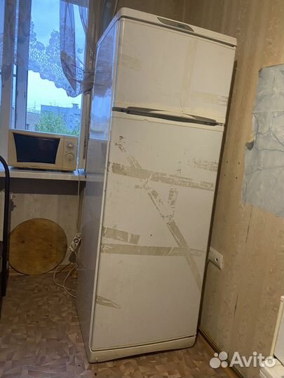 Холодильник бу