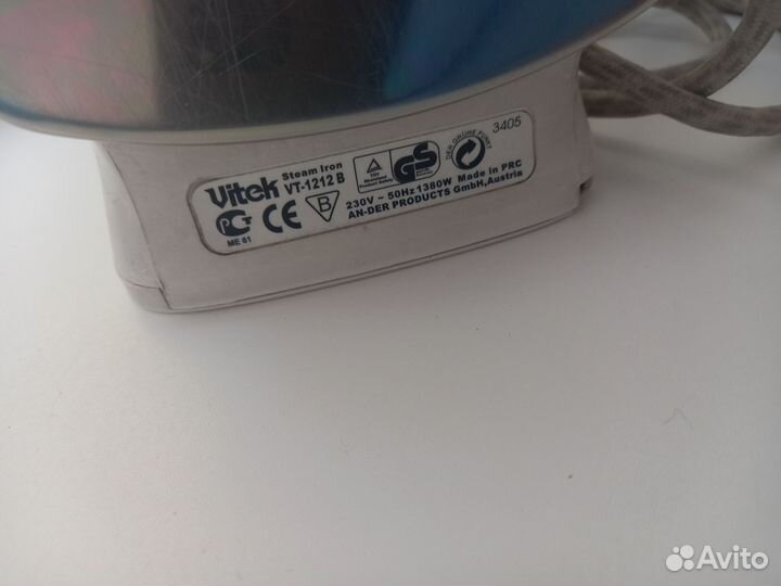 Утюг Vitek