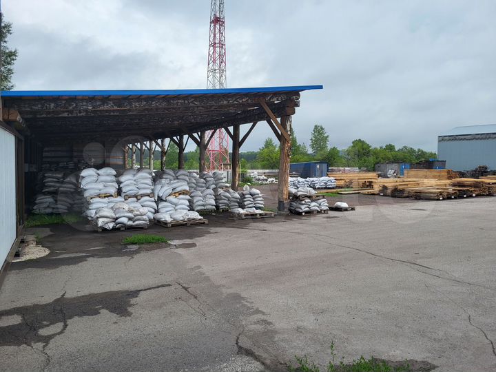Торговая площадь, 1600 м²