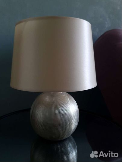 Светильник лампа