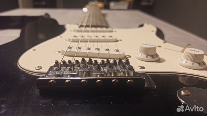 Электрогитара Thunder Stratocaster