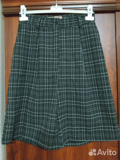 Шорты бермуды женские