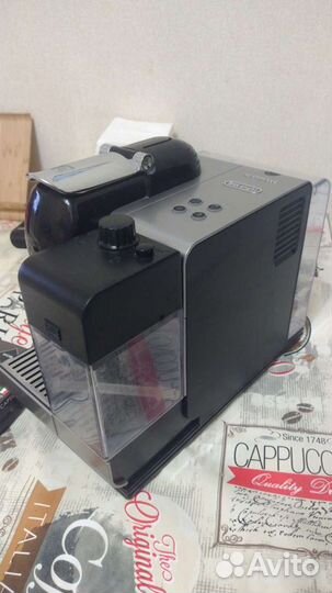 Кофемашина Delonghi Nespresso