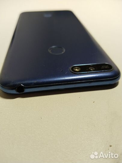 HUAWEI Y6 Prime (2018), 2/16 ГБ