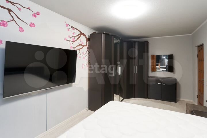 3-к. квартира, 61 м², 5/5 эт.