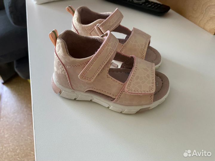 Босоножки детские для девочки 22 размер