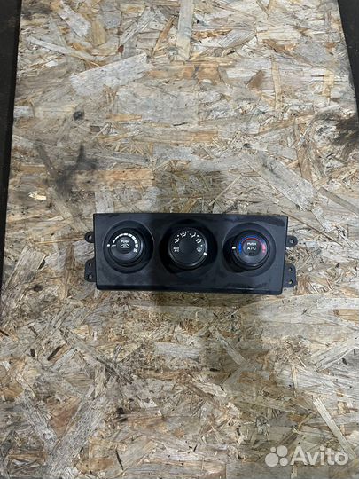 Блок управления печкой kia sorento 1