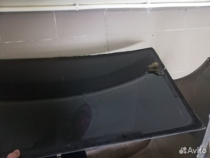 Стекло заднее (седан) Mitsubishi Lancer 9