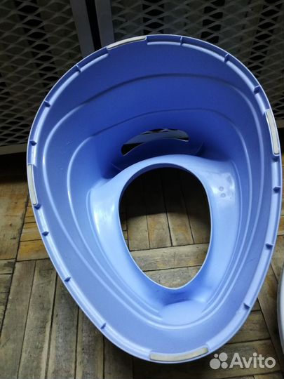 Детский горшок, съемная чаша, прорезиненные ножки