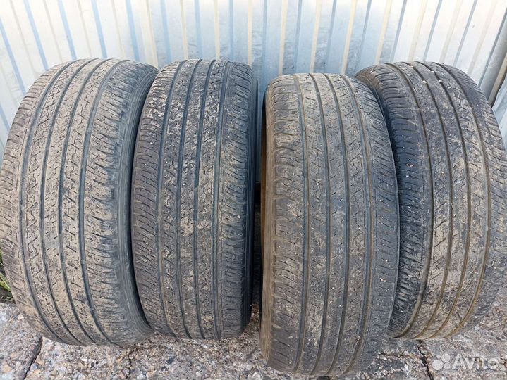 Dunlop Grandtrek ST30 235/55 R18