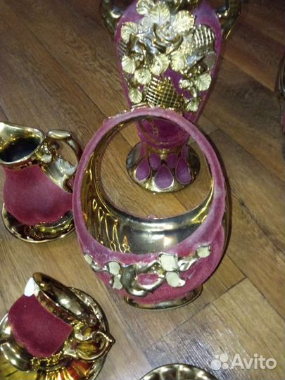 Сервиз посуда