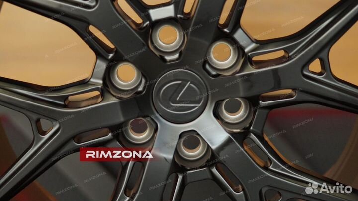 Кованые диски R22 на Lexus GX