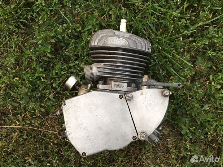 Двигатель д6