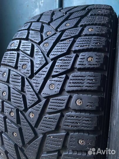 Dunlop SP Winter Ice02 245/40 R18