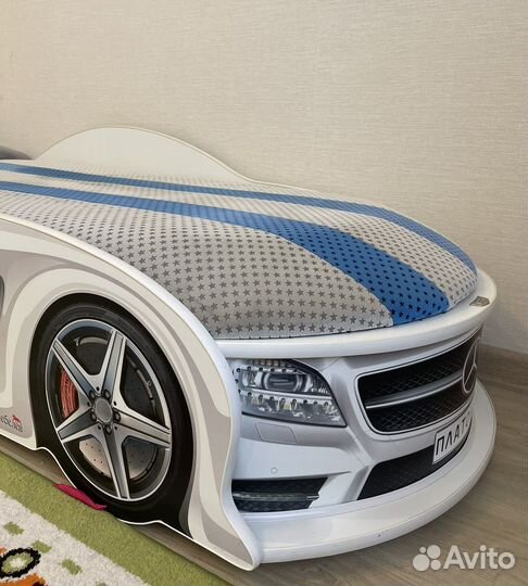 Детская кровать-машинка Мебелев