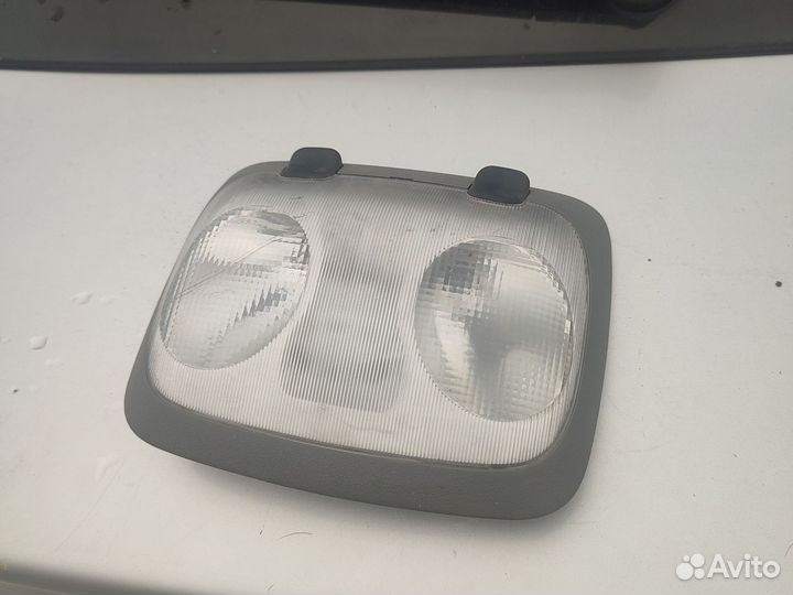 Форд Таурус плафон салона