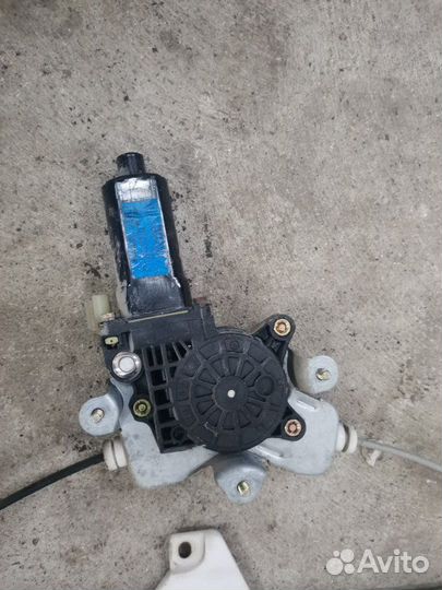 Стеклоподъемный механизм задний левый Hyundai