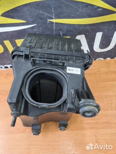 Корпус воздушного фильтра Kia Mohave 1 D6EB