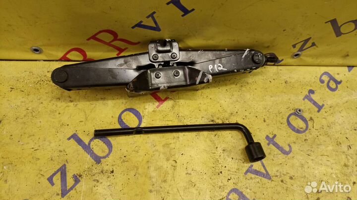 Домкрат винтовой nissan primera p12