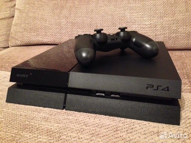 Sony PlayStation 4 500gb в придачу диск с игрой