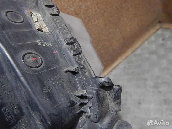 Фара противотуманная левая, Kia K5
