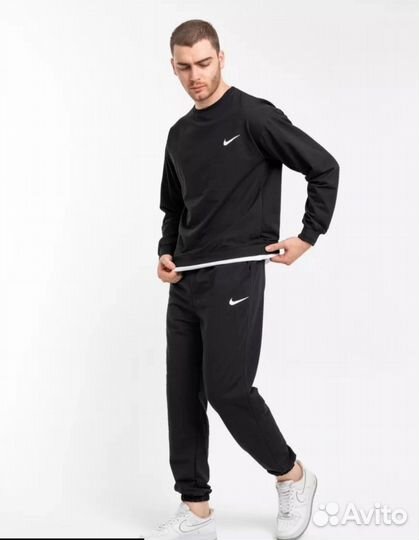 Спортивный костюм nike