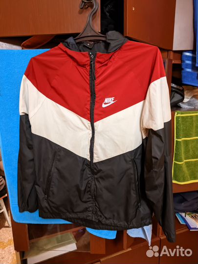 Мужская ветровка