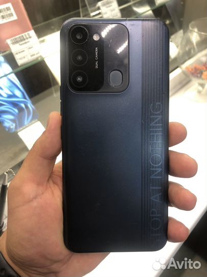 TECNO Spark 8C, 4/64 ГБ