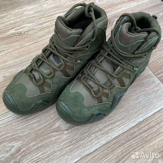 Тактические ботинки Lowa лова. Олива