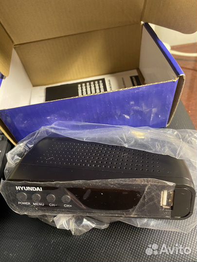 Цифровой тв приемник Hyundai H-DVB520