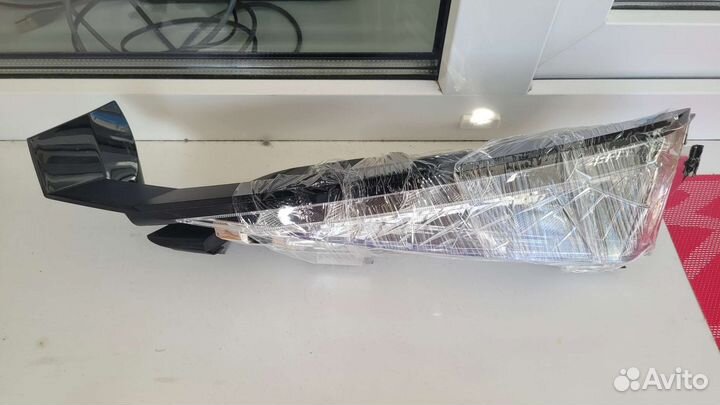 Фара левая skoda rapid 2021