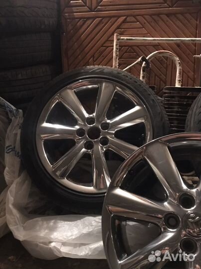 Диски с резиной на toyota camry r18