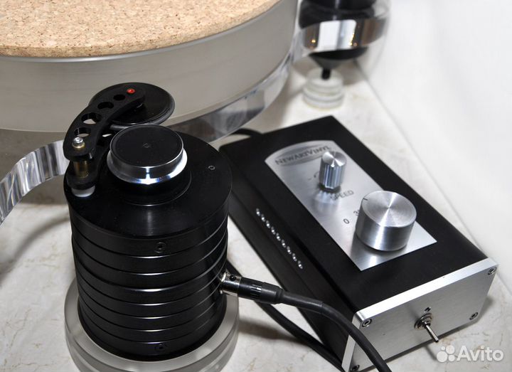 Роликовый привод винилового проигрывателя