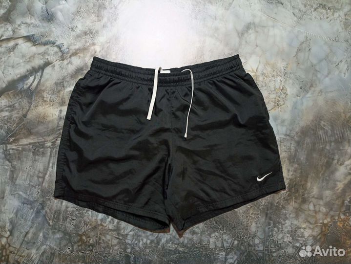 Шорты Nike