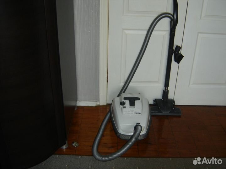 Пылесос bork на запчасти