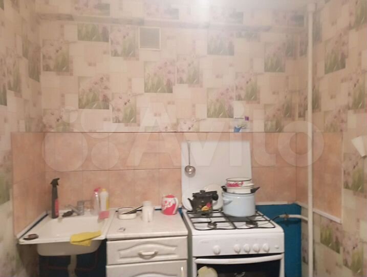 2-к. квартира, 43 м², 3/5 эт.