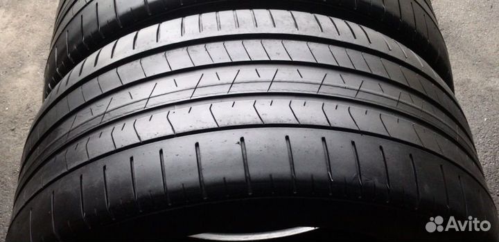 Pirelli P Zero PZ4 L.S. 4/40 R21