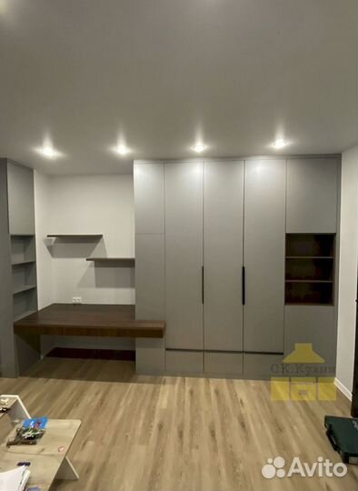 Шкаф двухстворчатый