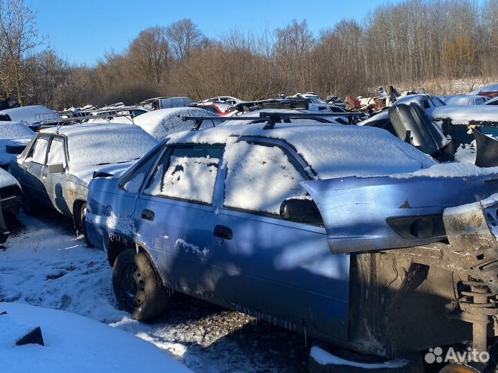 Задние двери дэу Нексия